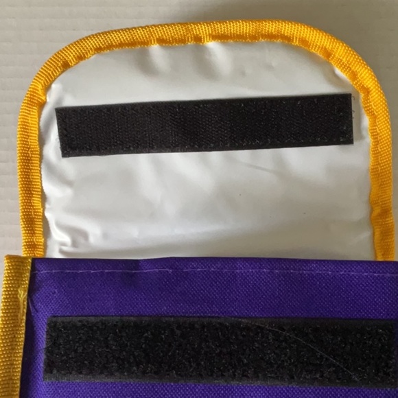 NBA Lakers Purple and Gold Lunch Bag - Picture 7 of 7